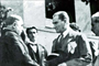 1928 – Cevat Abbas Gürer’le Çankaya Köşkü’ne gidiyor