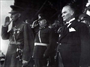 1934 – İran Şahı’nın Türkiye’yi ziyareti dolayısıyla Ankara’da Hipodrom alanında düzenlenen geçit töreninde