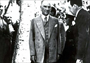 1938 – Atatürk, Tarsus’a giderken Vali Rüknettin Nasuhioğlu iyi yolculuklar diliyor